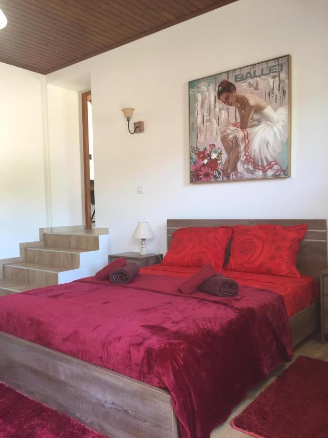 Love Holiday Suite 1 Tris Elies Esterno foto