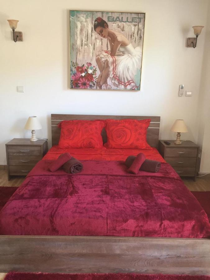 Love Holiday Suite 1 Tris Elies Esterno foto